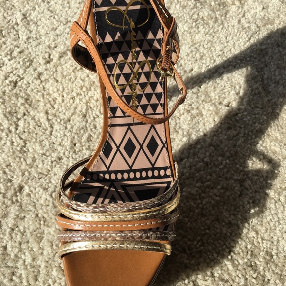 Jessica Simpson heels- super gorgeous - Picture 10 of 14